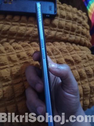 Realme Narzo 50 (4-64) GB